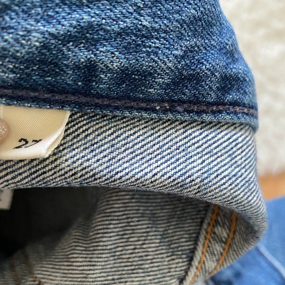 Citizens of Humanity Cora Crop Relaxed Undone Hem in Fade Out Jeans - Picture 6 of 10